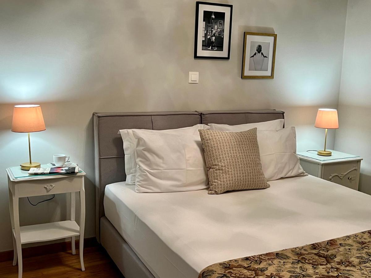 Mrs Holiday Apartment 아테네 외부 사진