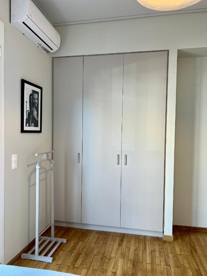 Mrs Holiday Apartment 아테네 외부 사진